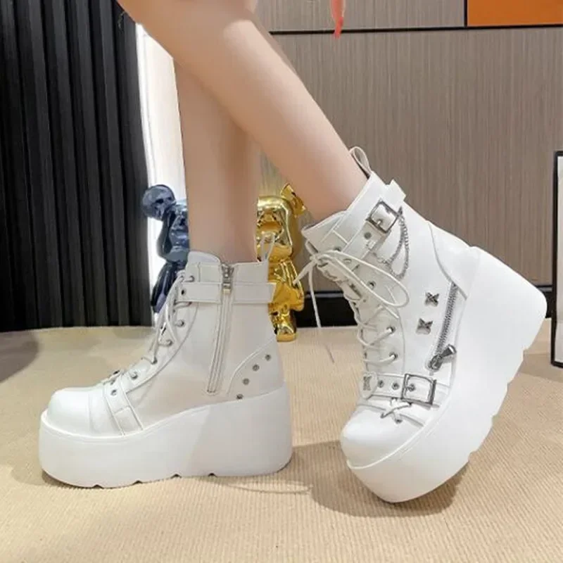Designers Women Platform Gothi - Motorcycle Chain ulasan dan harga