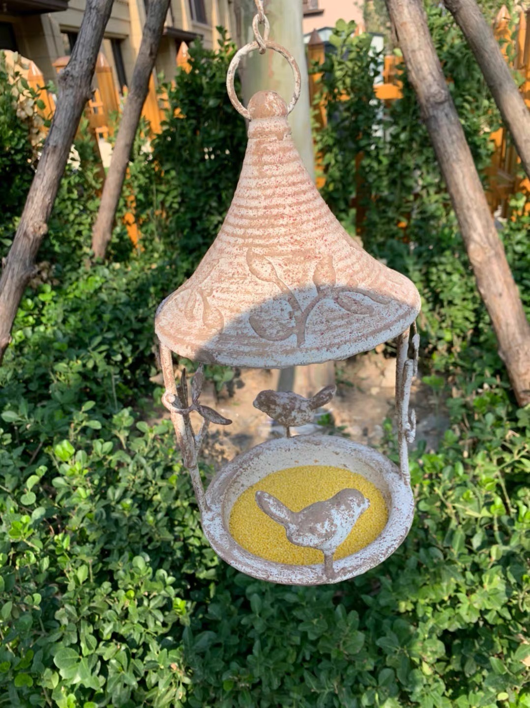 Hanging Bird Feeder, Rustic Vi - Xcm Chain ulasan dan harga